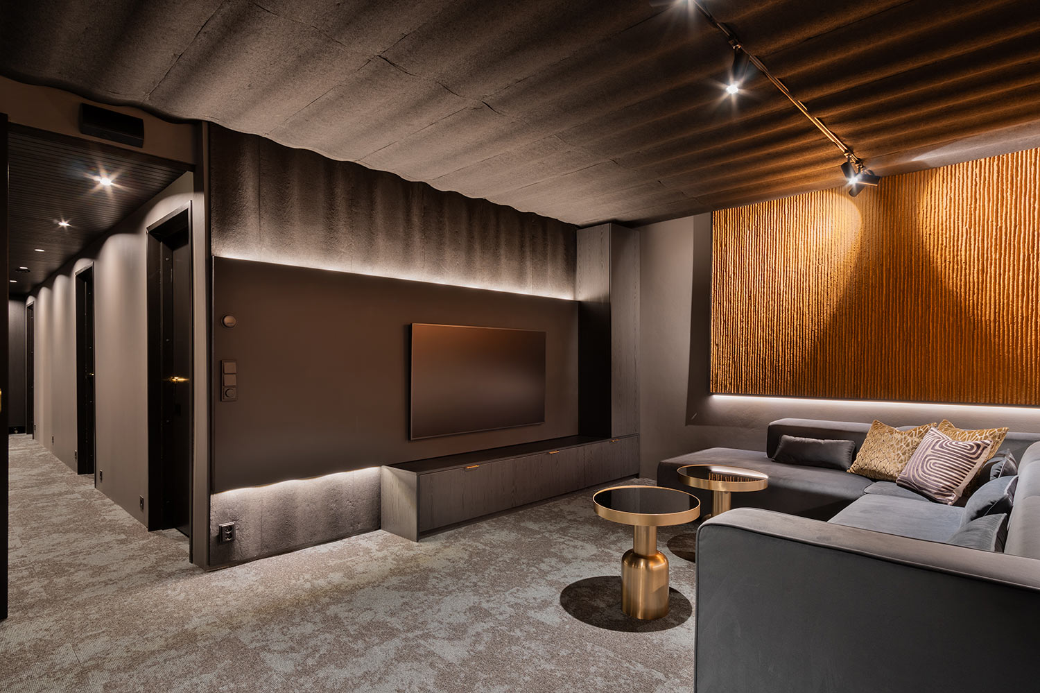 Utsunkutsu Levi VMC Project