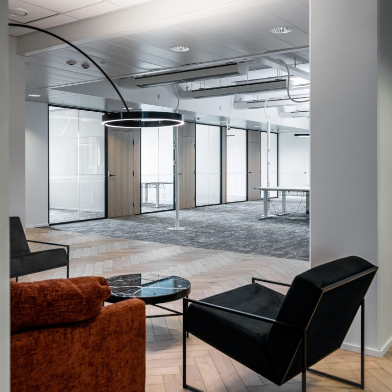 Alberga-Casambi,-Lena-Iokan-suunnittelu,-Jukka-Rapo-kuvaus-ShawContract-Structure