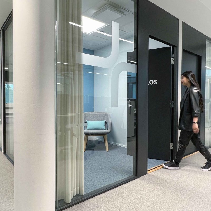 Figure-Taloushallinto,-Bloq-canvas,-Itu-Design-3