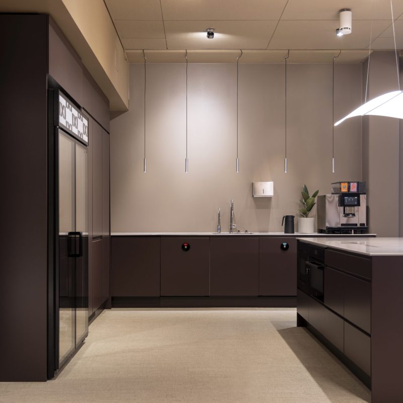 Mint_More_IXI_interior_design_kitchen_crop