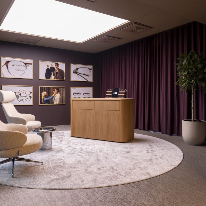 Mint_More_IXI_showroom_interior_design