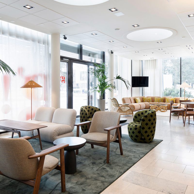 Original-Sokos-Hotel-Tapiola-Garden_Lobby
