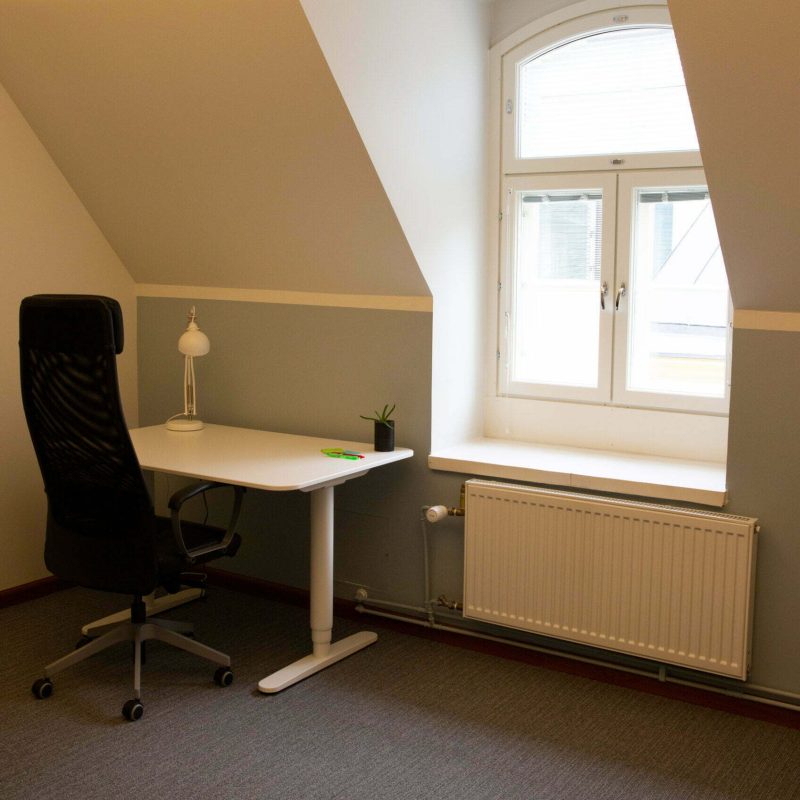 Redhill-Games-Infloor-Cover-MO-Dessin-1